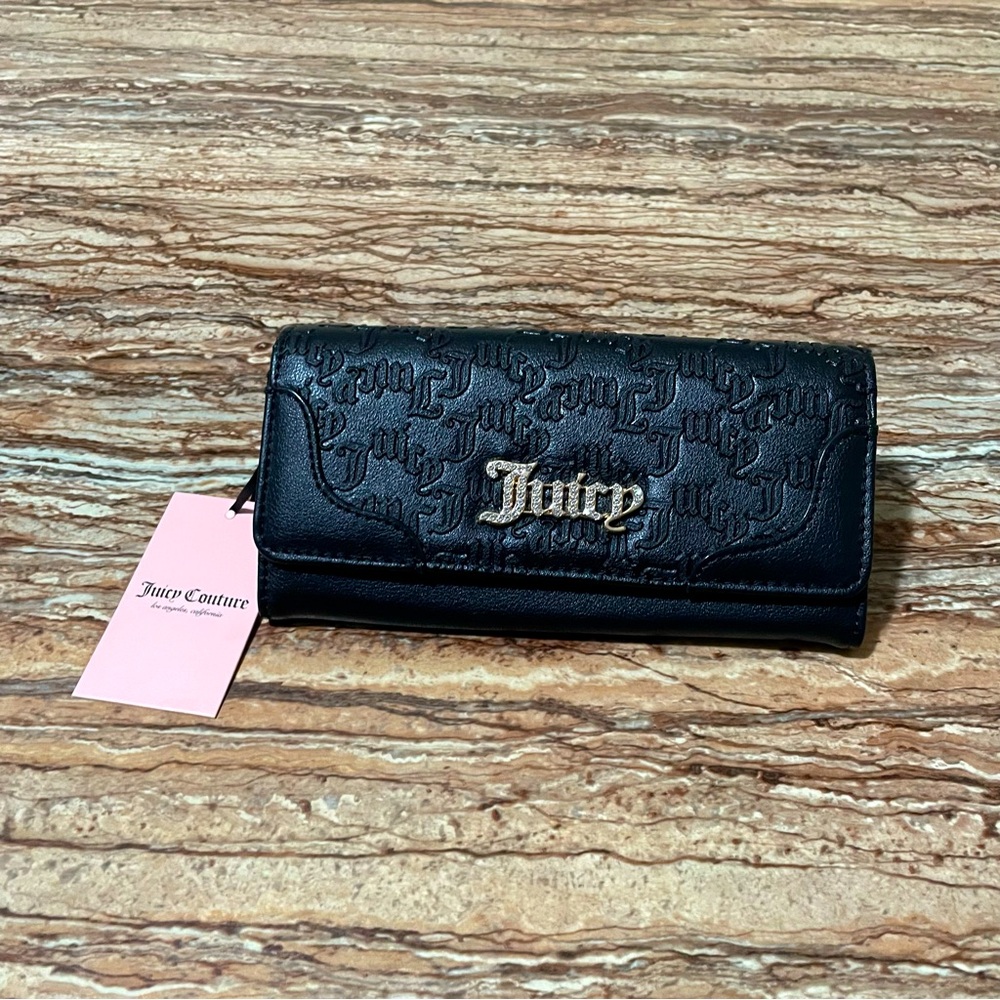 Juicy Couture - Picture 9 of 11